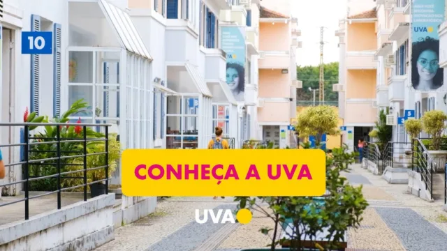 Confira tudo o que a UVA pode fazer pelo seu futuro profissional! 🎓💼 Seja nos cursos de graduação ou pós, você contará com professores especialistas, prontos para transformar teoria em prática e desenvolver as habilidades que o mercado exige. 

Se junte ao Reitor José Luiz Duizith e a Pró-Reitora Danielle Fialho da UVA e conheça mais sobre essa jornada de sucesso! Aperte o play e descubra como a UVA pode impulsionar sua carreira! ▶️✨ 

#UVA #Graduação #PósGraduação #CarreiraDeSucesso #FuturoProfissional #MercadoDeTrabalho #EnsinoSuperior #VemPraUVA